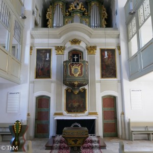 Altarraum der Markgrafenkirche 01