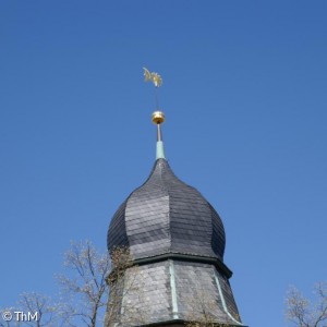 Kirchturmdach vor der Sanierung